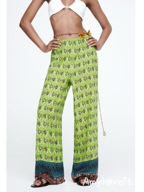 Zara Wide Leg Floral Pants #95